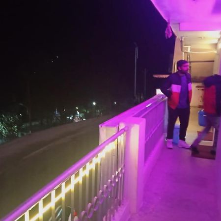 Badri Kedar Hometay Joshīmath Exterior foto